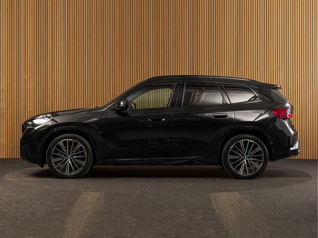 BMW X1 xDrive30e M-SPORT-PANO-H/K-HUD-20"
