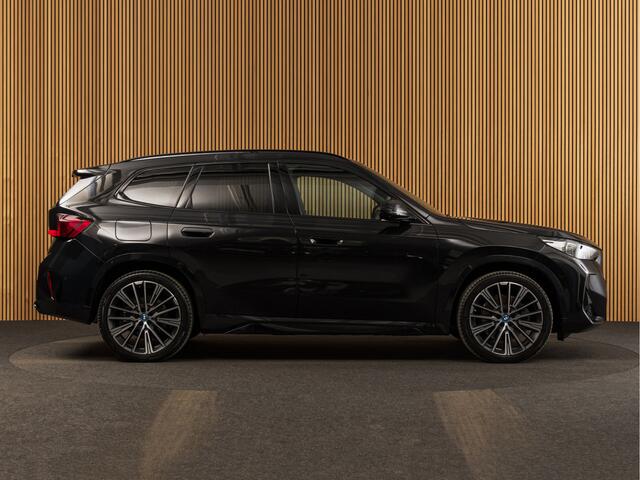 BMW X1 xDrive30e M-SPORT-PANO-H/K-HUD-20"