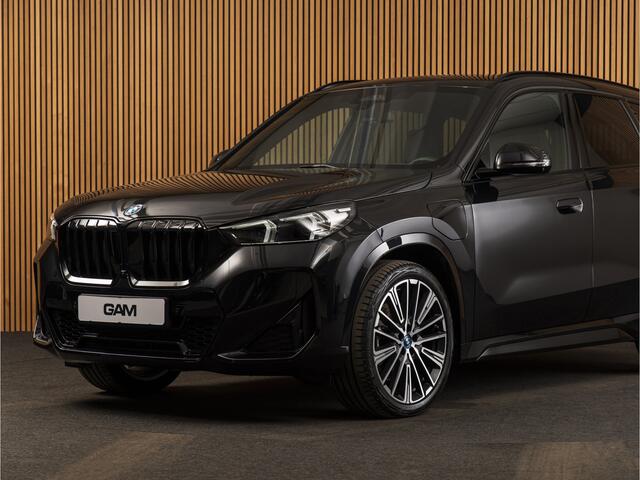 BMW X1 xDrive30e M-SPORT-PANO-H/K-HUD-20"