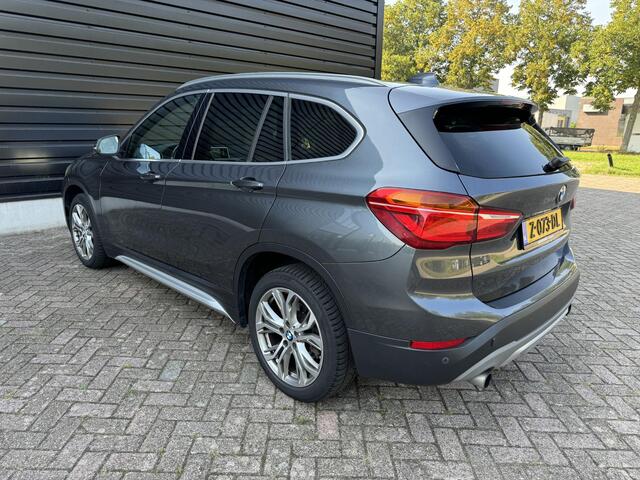 BMW X1 xDrive20i Executive Automaat panodak zeer netjes Memory stoelen VOL VOL