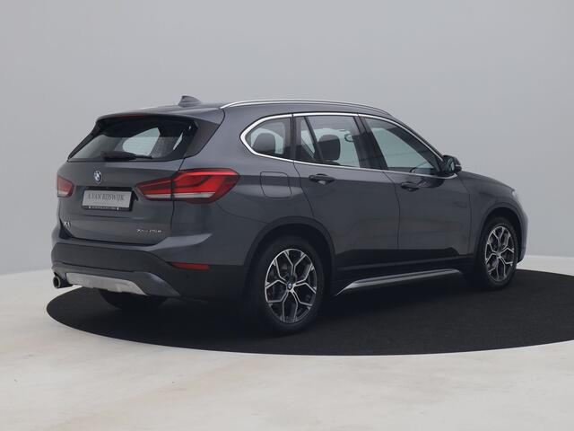 BMW X1 xDrive25e | CAMERA | STOELVERWARMING | NAVIGATIE