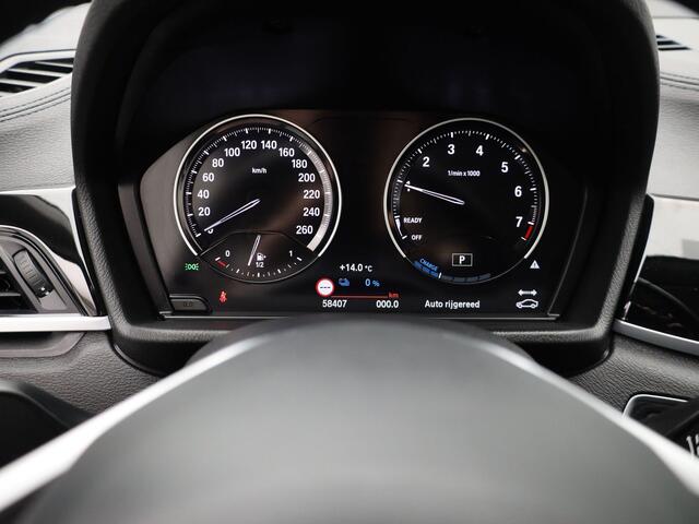 BMW X1 xDrive25e | CAMERA | STOELVERWARMING | NAVIGATIE