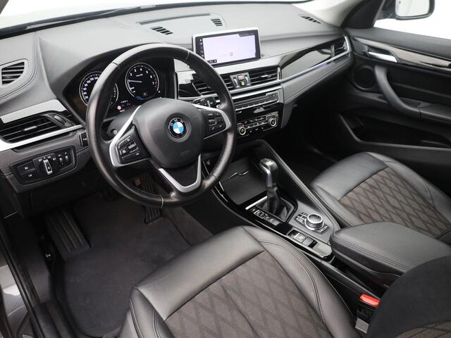 BMW X1 xDrive25e | CAMERA | STOELVERWARMING | NAVIGATIE
