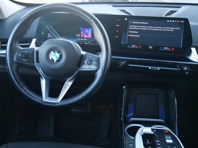 BMW X1 18i 136 Pk sDrive Automaat Navigatie / Leder / Keyless / Apple Carplay / Camera
