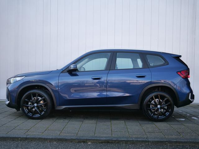 BMW X1 18i 136 Pk sDrive Automaat Navigatie / Leder / Keyless / Apple Carplay / Camera