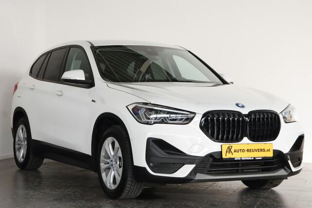 BMW X1 xDrive25e / LED / Navi / DAB / Camera / Bluetooth