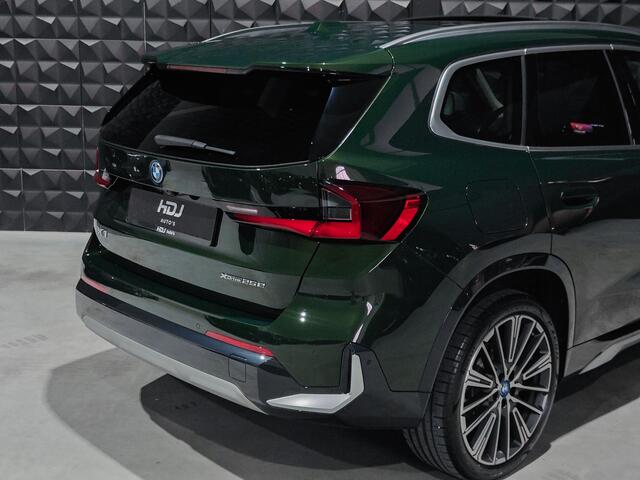 BMW X1 xDrive25e |20"|Pano | Memo | H/K | Trekh. | HUD | ACC | Adap. Li. |