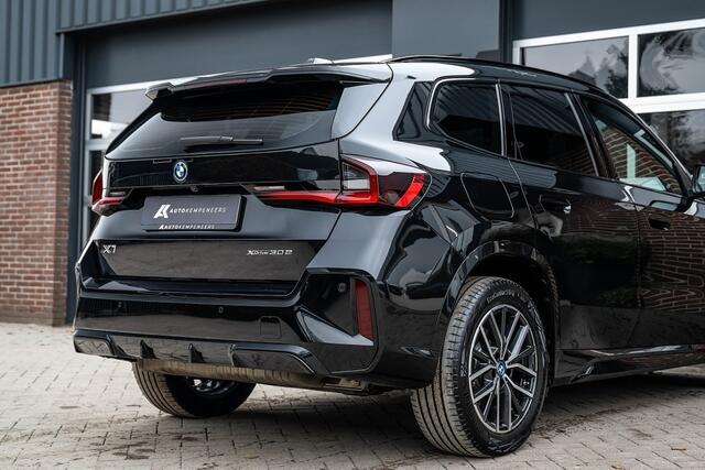 BMW X1 30e xDrive M Sport | Shadow | Driving Ass. Prof. | HIFI | ACC | Camera | 18 Inch |