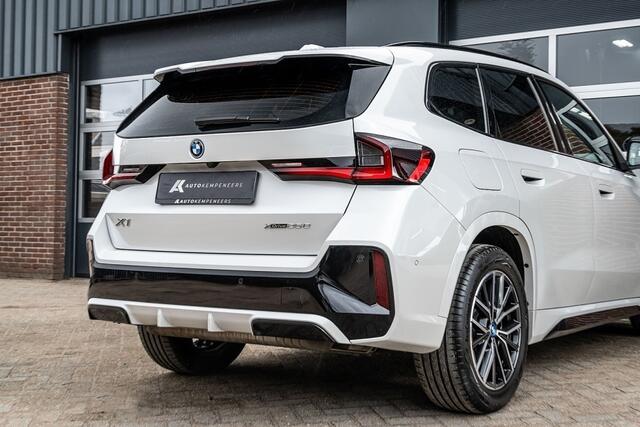 BMW X1 xDrive25e M Sport | Shadow | Driving Ass. Plus | Camera | Adapt. Led | Stoelverwarming | 18 Inch |