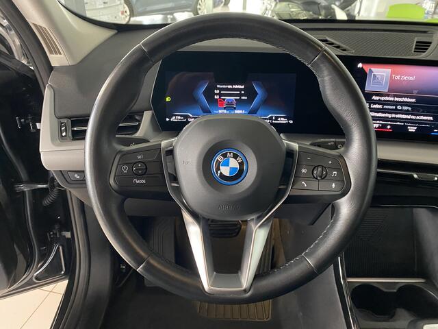 BMW X1 xDrive25e Apple Carplay / Android /Elec achterklep / Camera / Navigatie