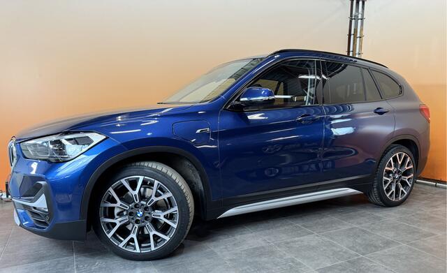 BMW X1 xDrive25e eDrive Edition sportint. | head up | leer stoelverw. | navigatie | led