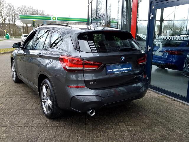 BMW X1 xDrive25e M-Pakket | Navi | ECC | PDC | 18inch | Sportstoelen