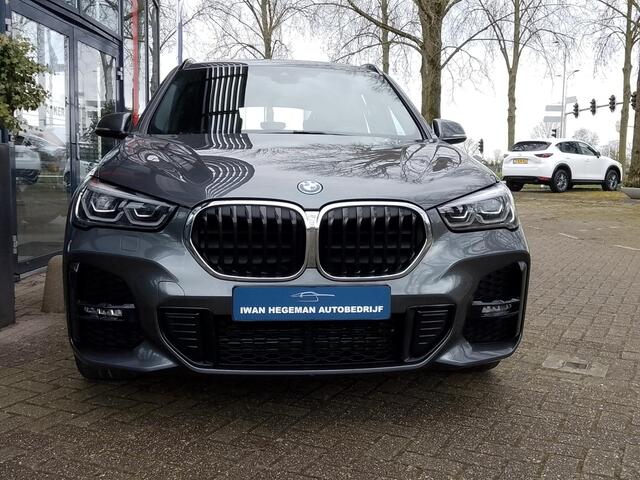 BMW X1 xDrive25e M-Pakket | Navi | ECC | PDC | 18inch | Sportstoelen