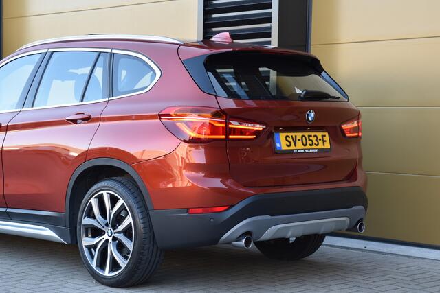 BMW X1 xDrive20i Orange Edition * X line * Trekhaak * Panorama dak * LED * HIFI * Stoelverwarming *
