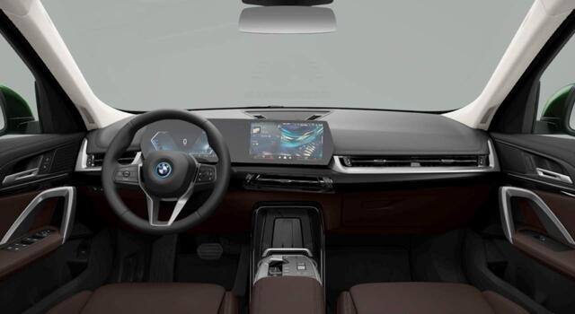 BMW X1 xDrive25e xLine - Sportzetels - Camera - Spiegel Pakket