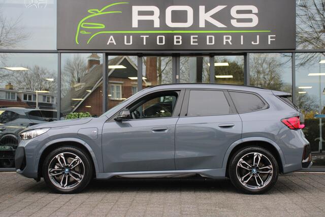 BMW X1 xDrive30e M-Sportpakket FullOptions Shadowline/InnovationPack/TravelPack/HarmanKardon/Headup/Panoramadak/19inch
