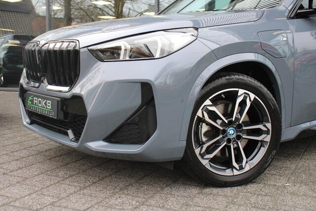 BMW X1 xDrive30e M-Sportpakket FullOptions Shadowline/InnovationPack/TravelPack/HarmanKardon/Headup/Panoramadak/19inch
