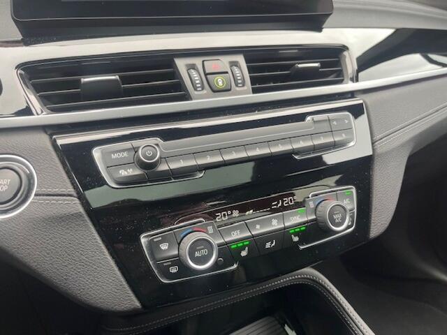 BMW X1 XDRIVE25E LEDER- PANO - AFN. TREKH. - ORG. NL.
