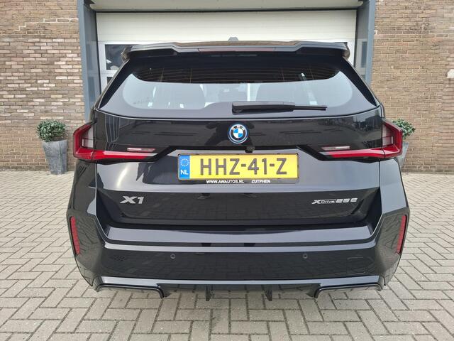 BMW X1 xDrive25e M Pakket 18 inch