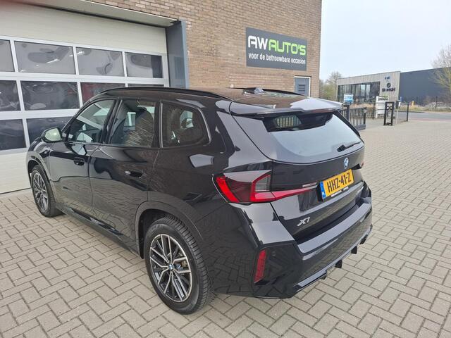 BMW X1 xDrive25e M Pakket 18 inch