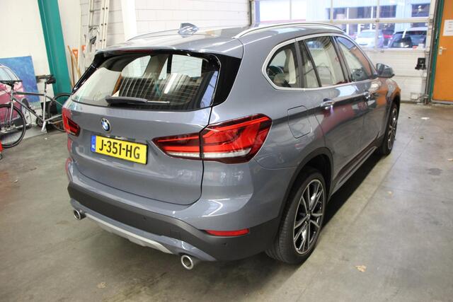 BMW X1 sDrive20i High Executive