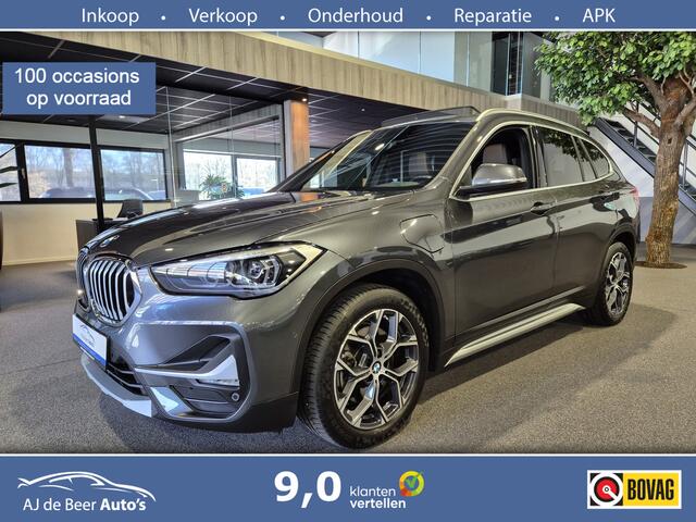 BMW X1 xDrive25e High Executive X-Line | Panorama | Camera | Bruin leder |