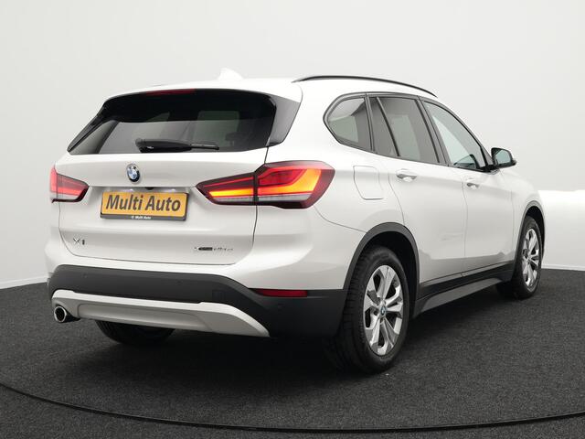 BMW X1 xDrive25e Sportline Plug In Hybrid PHEV | Adaptive Cruise | Lederen Sportstoelen Memory | Head Up | Camera | Sfeerverlichting | Stuurverwarming |