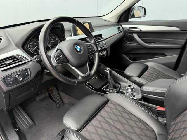 BMW X1 xDrive20i Centennial High Executive Automaat Navigatie.