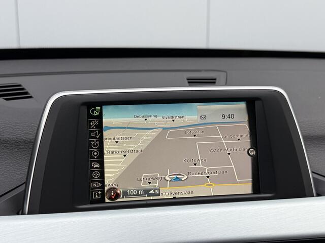 BMW X1 xDrive20i Centennial High Executive Automaat Navigatie.