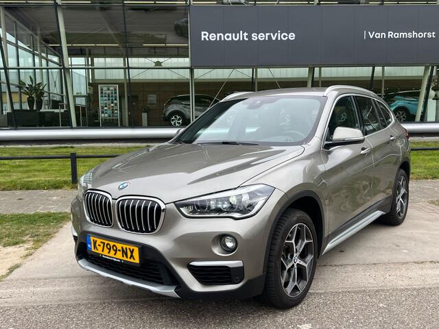 BMW X1 xDrive25i High Executive / Automaat / Trekhaak afneembaar / Harman/Kardon / 230PK / Stoelverw. / DAB /