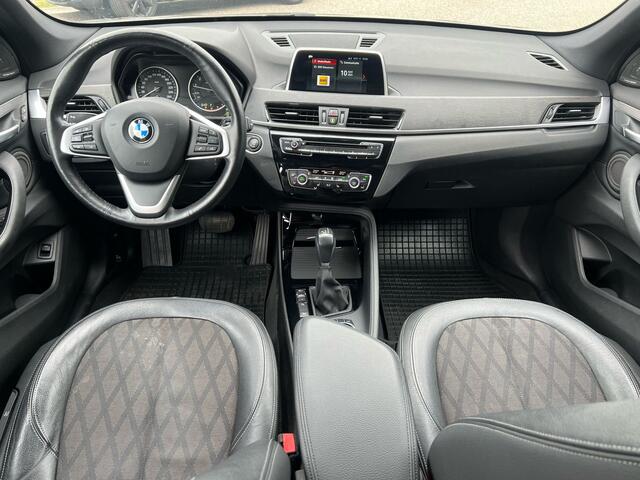 BMW X1 xDrive25i High Executive / Automaat / Trekhaak afneembaar / Harman/Kardon / 230PK / Stoelverw. / DAB /
