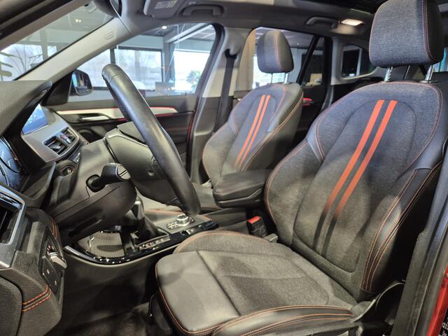 BMW X1 xDrive25e High Executive Edition Panorama | Camera | Orange | Uniek