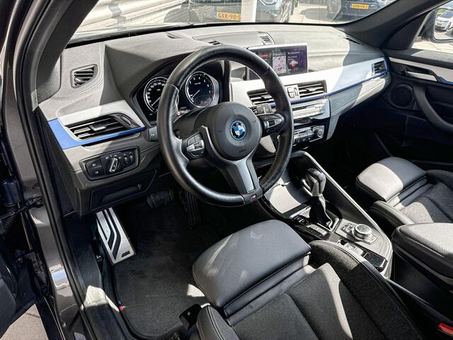 BMW X1 xDrive25e M Sportpakket / Elektrisch verwarmde voorstoelen / Stuurwielrand Verwarmd