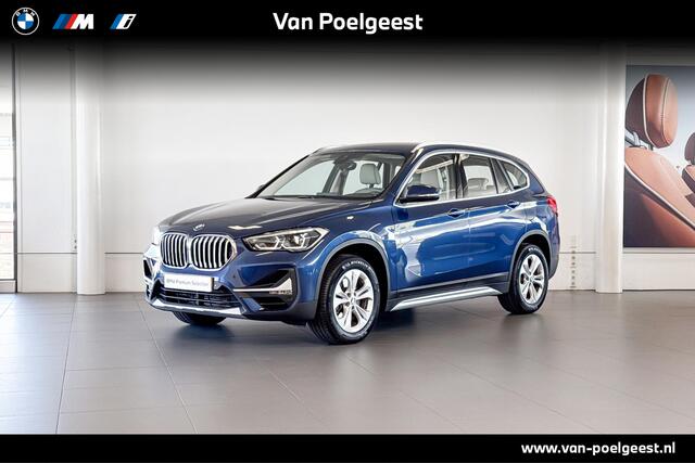 BMW X1 sDrive20i Business Edition Plus | Stoelverwarming | Achteruitrijcamera | Headup Display |