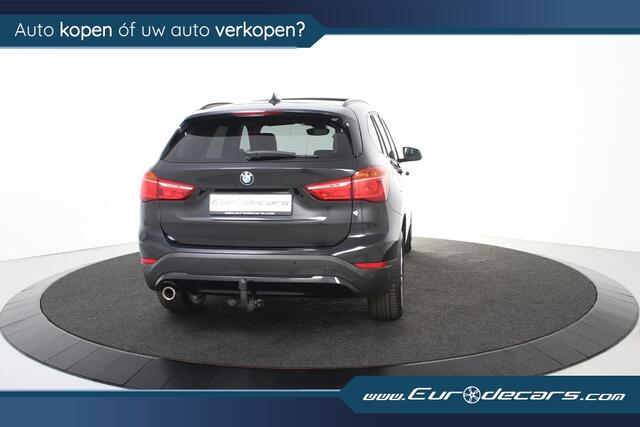 BMW X1 sDrive18i *1ste Eigenaar*Leer*Navigatie*Panoramadak*Stoelverwarming*