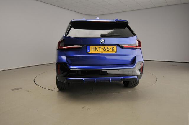 BMW X1 xDrive25e M-Sportpakket / Trekhaak wegklapbaar / Driving assist / Comfort Pack / Innovation Pack / Alu wielen 20 inch