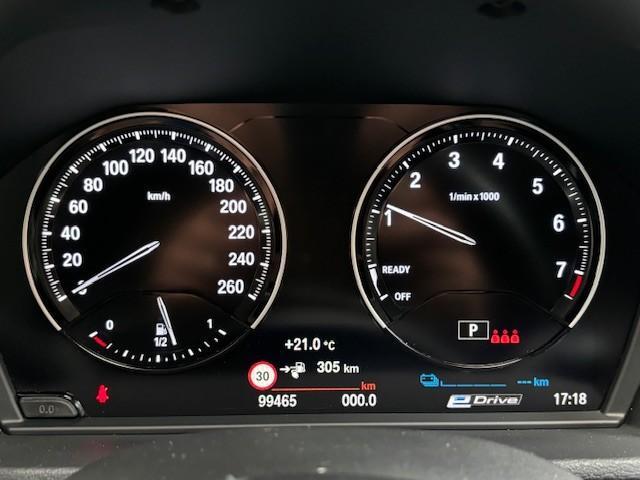 BMW X1 xDrive25e Executive | Panoramadak | Head-Up | Elektr. achterklep | Leder | NL auto | BTW |