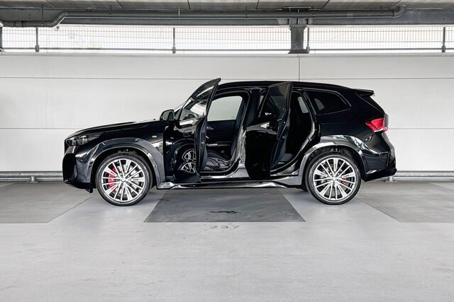 BMW X1 sDrive18i | M Sportpakket Pro | Trekhaak met elektrisch wegklapbare kogel
