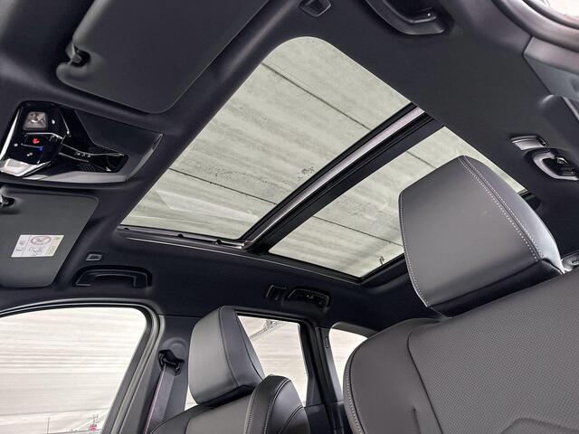 BMW X1 sDrive18i | M Sportpakket Pro | Trekhaak met elektrisch wegklapbare kogel