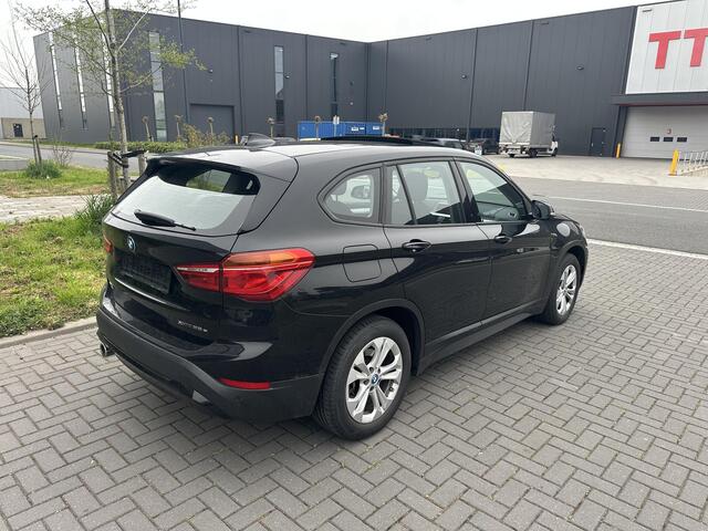BMW X1 xDrive25e Exec. Pano, Navi, Trekhaak