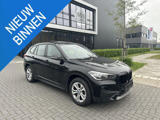 bmw-x1-xdrive25e-exec.-pano,-navi,-