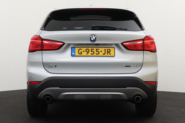 BMW X1 2.0 Aut. High Exe. 2.0 Aut. High Exe. Pano-Dak Memory Camera Leder
