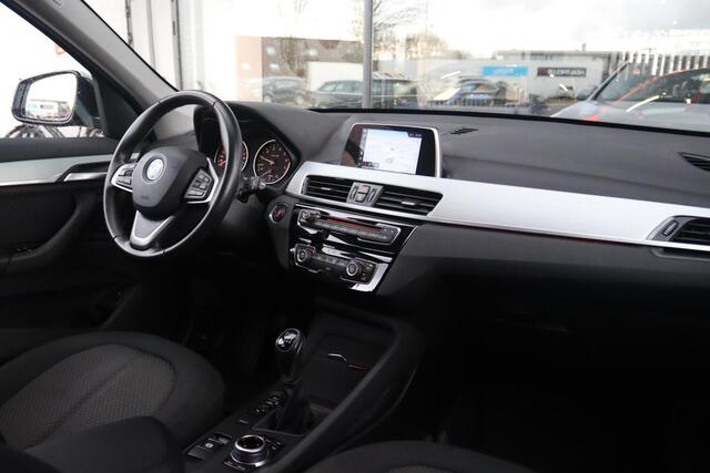 BMW X1 SDRIVE18I EXECUTIVE | LED | CAMERA | NAVI | CRUISE | PDC | LMV