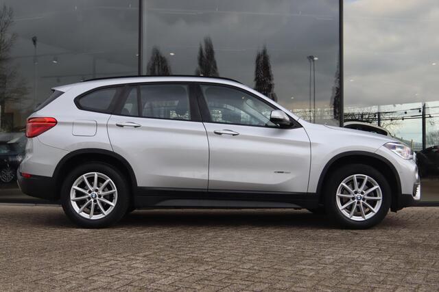 BMW X1 SDRIVE18I EXECUTIVE | LED | CAMERA | NAVI | CRUISE | PDC | LMV