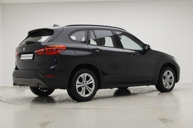 BMW X1 xDrive20i High Executive | Head-Up | Stoelverwarming | Leder