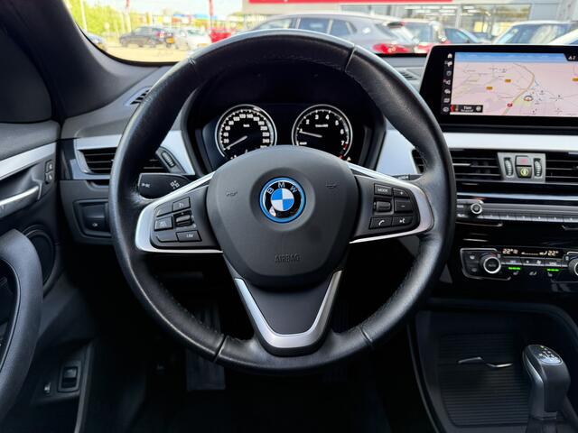 BMW X1 xDrive25e Executive Navi Plus DAB Head-Up Display LED PDC