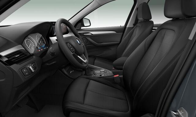 BMW X1 xDrive25e | Active Cruise Controle | Camera | Harman Kardon | Stoelverwarming | Head-Up | 2 jaar BMW Garantie