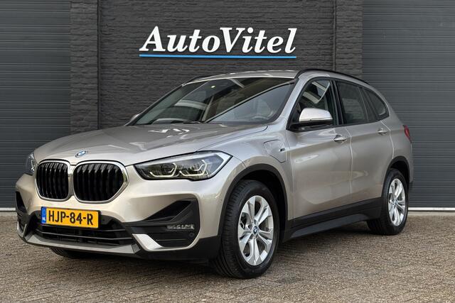BMW X1 xDrive25e | Sportstoel | PDC V+A | Elektrische Klep | LED | Navi