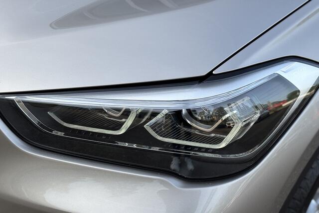 BMW X1 xDrive25e | Sportstoel | PDC V+A | Elektrische Klep | LED | Navi