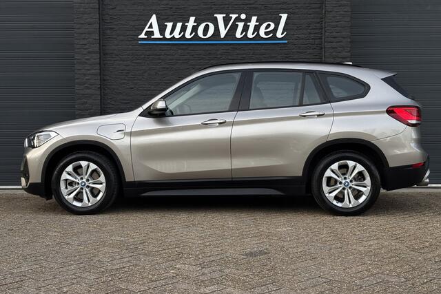 BMW X1 xDrive25e | Sportstoel | PDC V+A | Elektrische Klep | LED | Navi